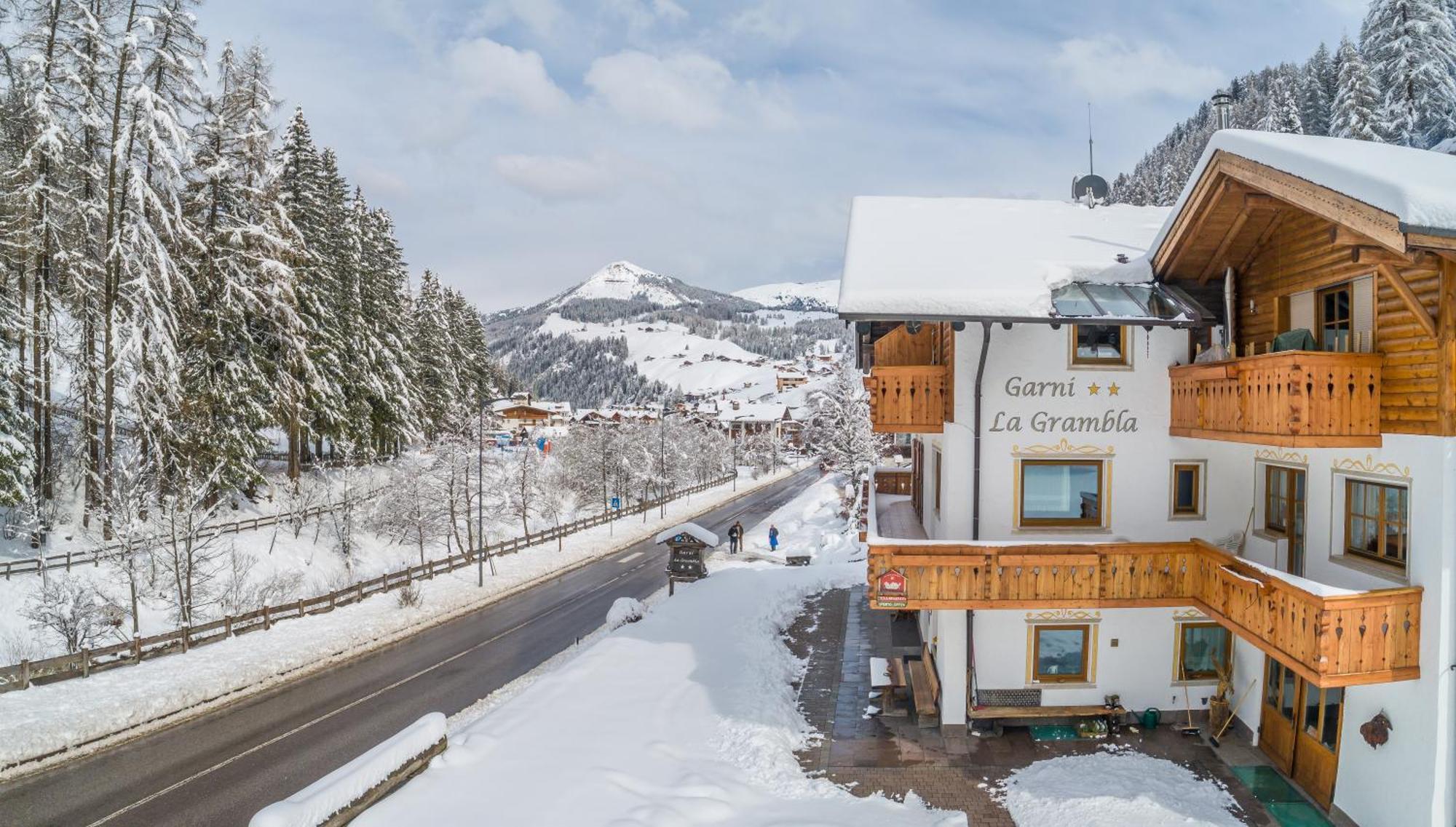 Hotel Garni La Grambla Selva di Val Gardena Zewnętrze zdjęcie