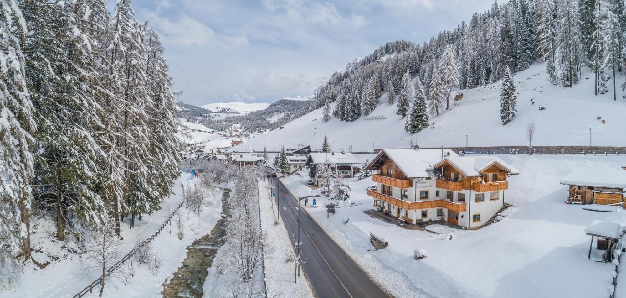 Hotel Garni La Grambla Selva di Val Gardena Zewnętrze zdjęcie