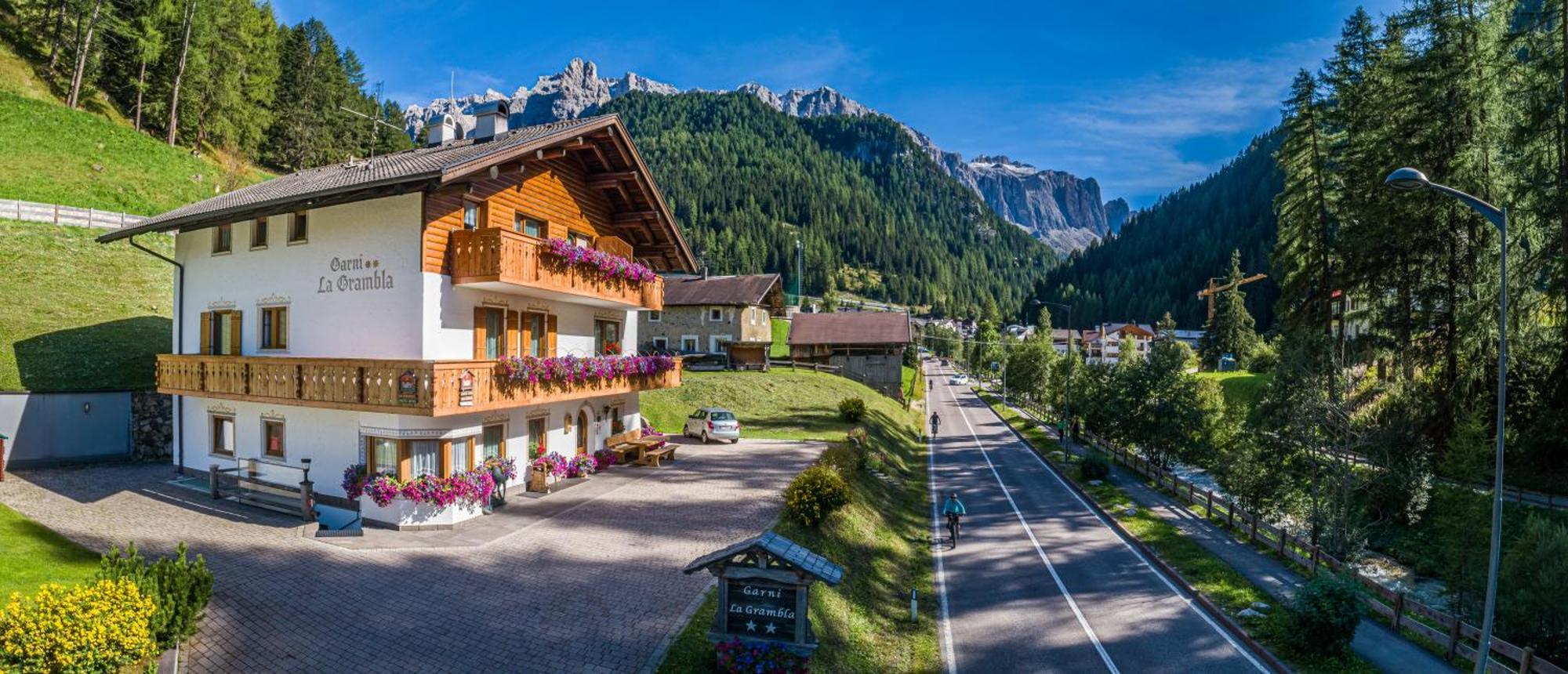 Hotel Garni La Grambla Selva di Val Gardena Zewnętrze zdjęcie