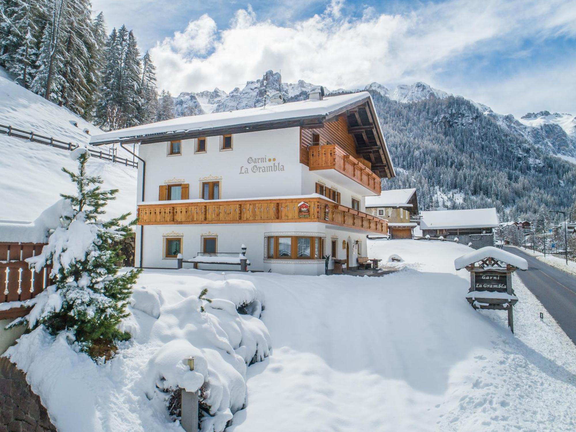 Hotel Garni La Grambla Selva di Val Gardena Zewnętrze zdjęcie