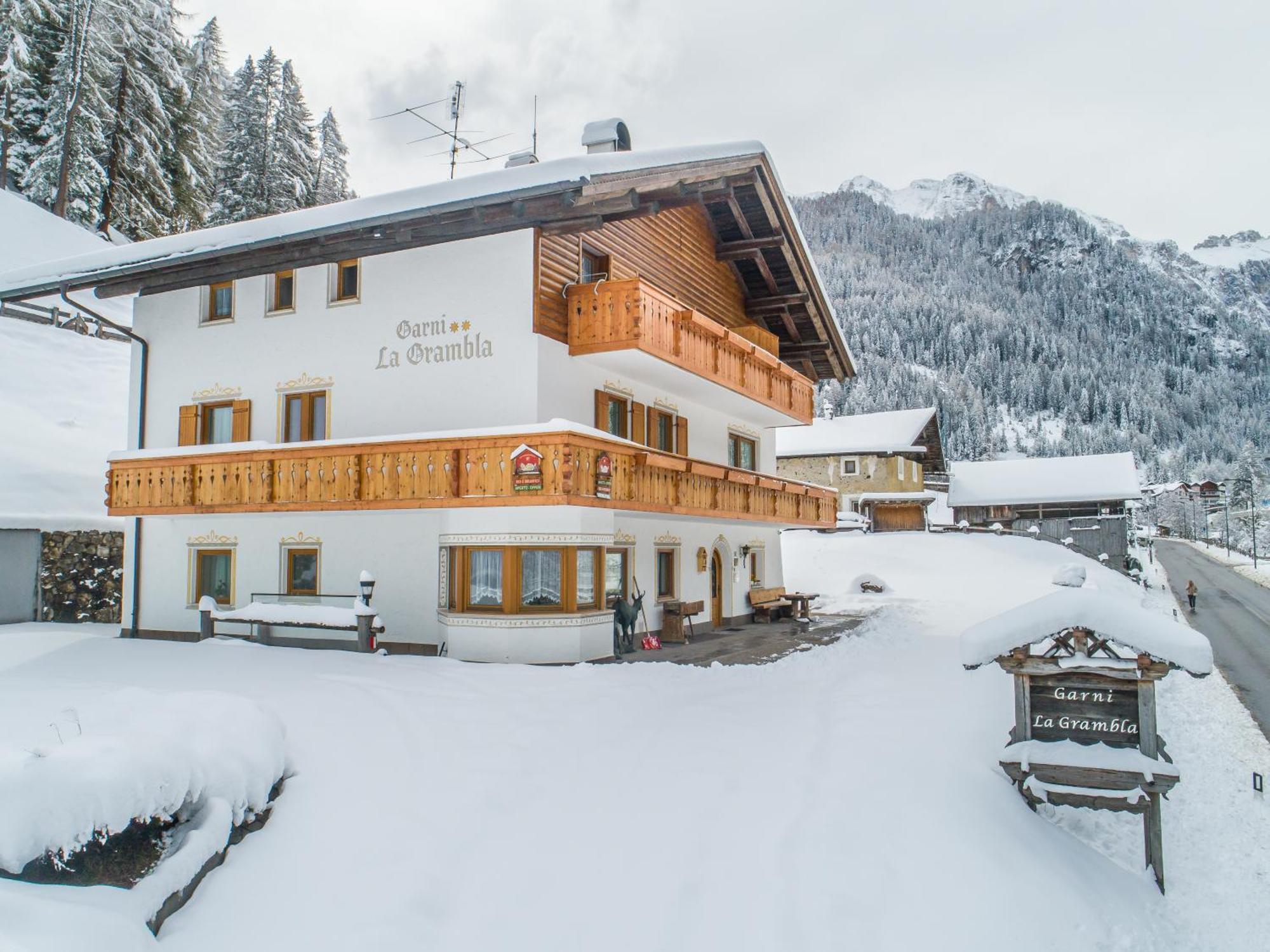 Hotel Garni La Grambla Selva di Val Gardena Zewnętrze zdjęcie