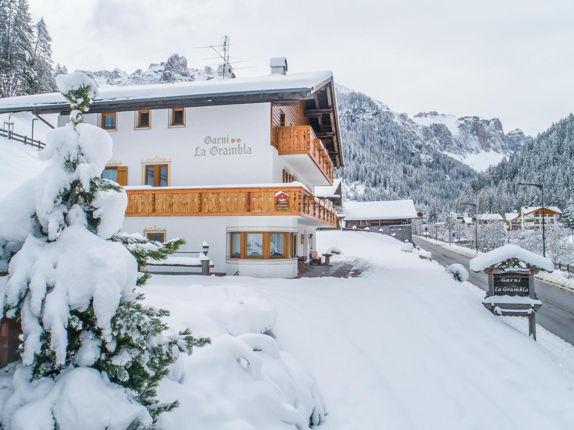 Hotel Garni La Grambla Selva di Val Gardena Zewnętrze zdjęcie